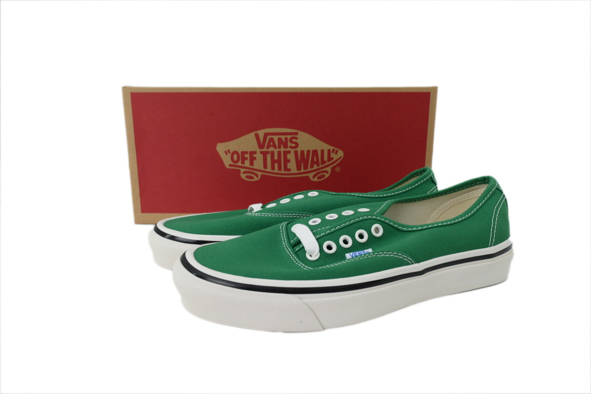 Vans Authentic 44 DX Green VN0A38ENVKZ