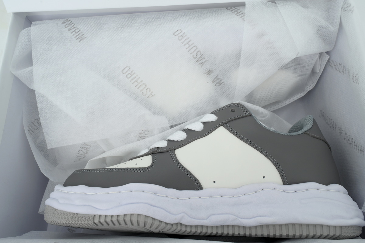 Mihara Yasuhiro Grayish White NO.741