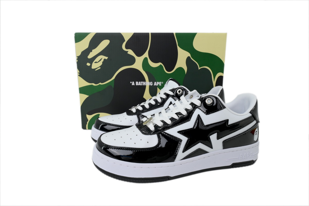 A BATHING APE BAPE Black White 1L80-191-305
