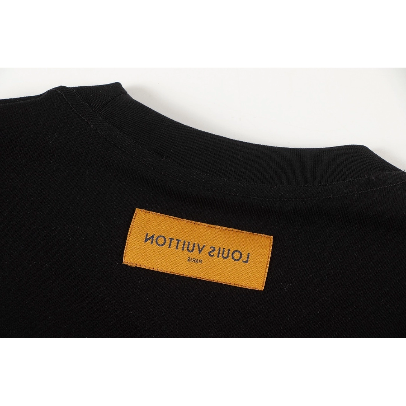 Louis Vuitton T-shirt W2518