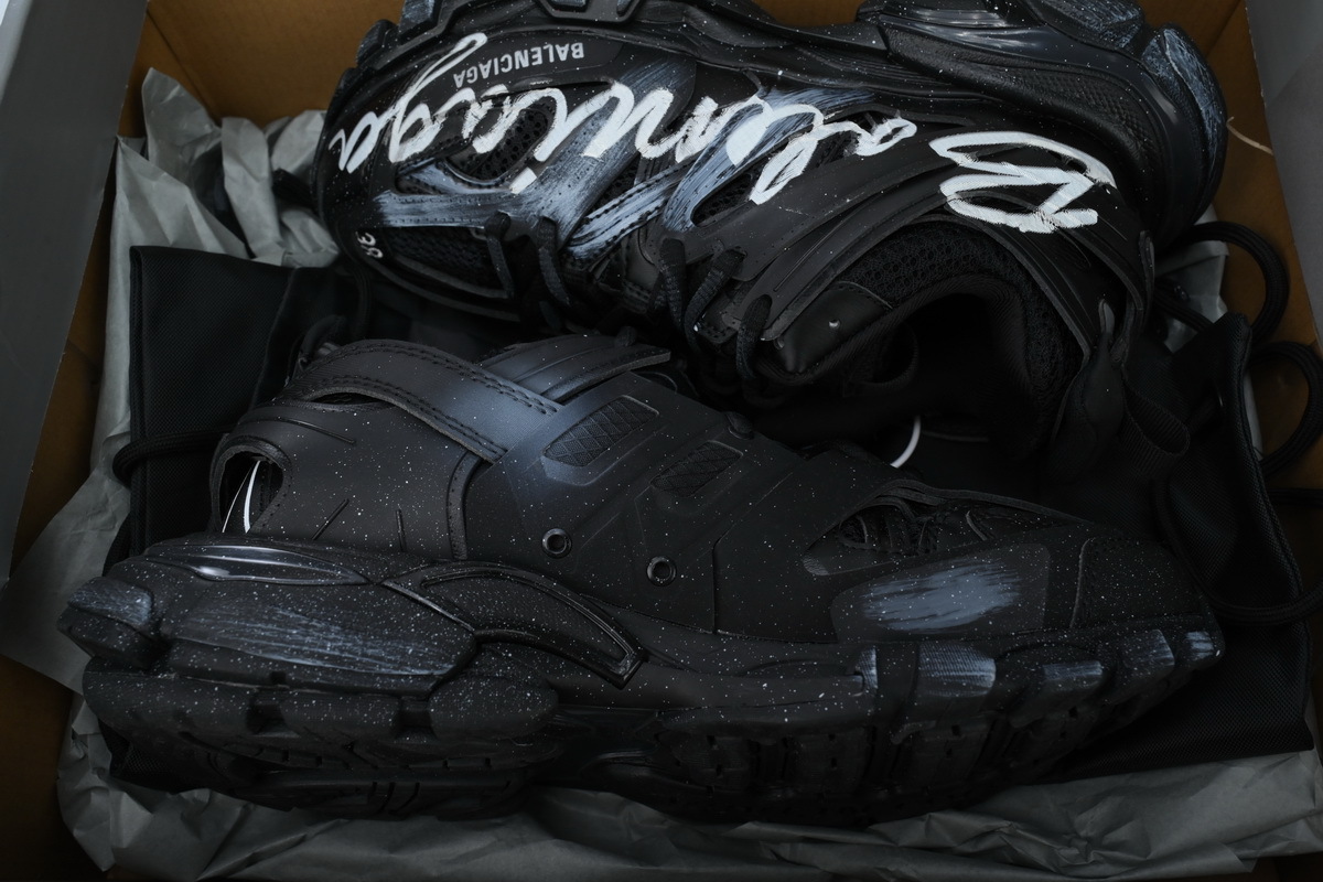 Balenciaga Track Sneaker Black White Graffiti 542436 WTRHW 1090