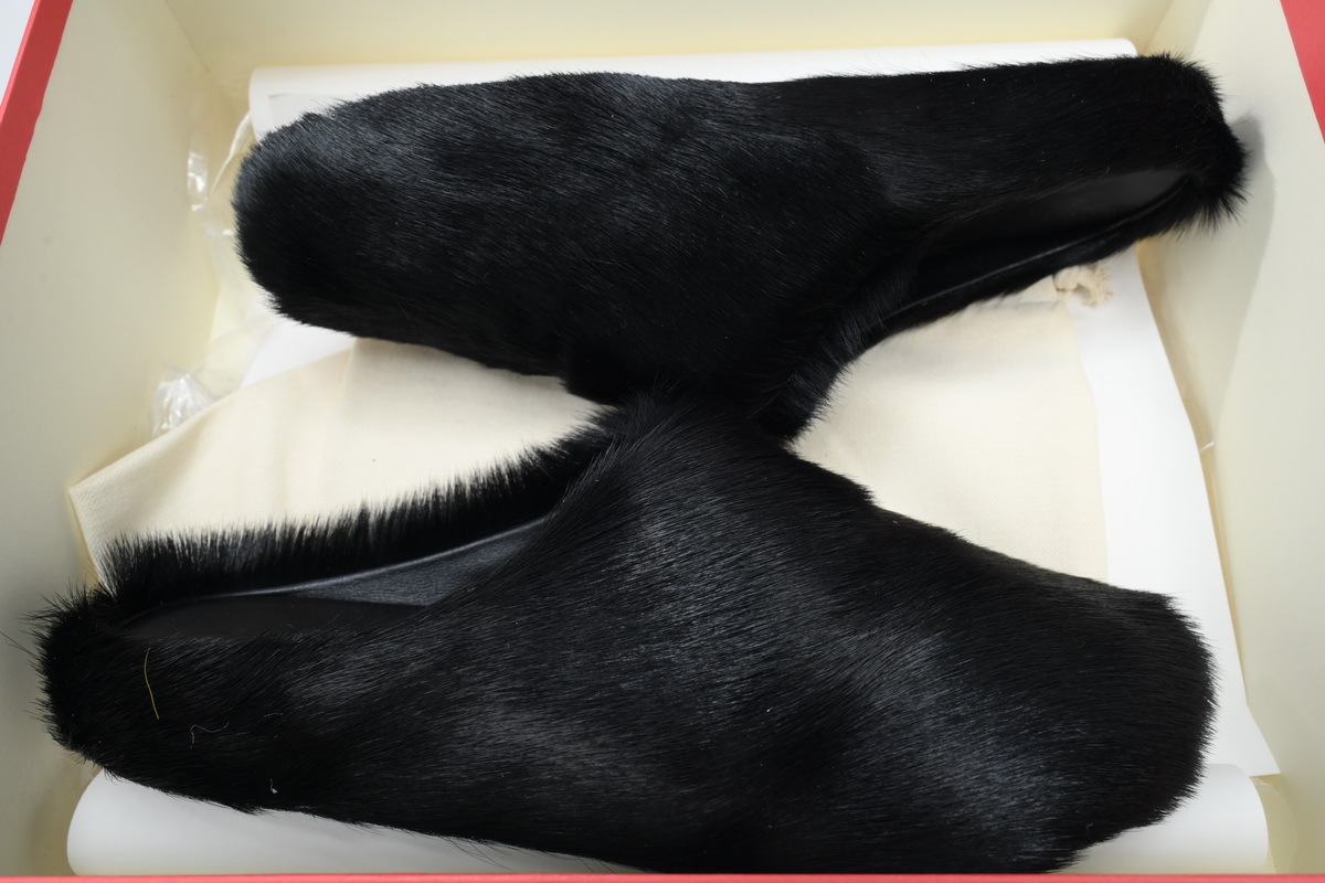 Marni Loafers Long-hair Calfskin Fussbett Sabot Black Slippers