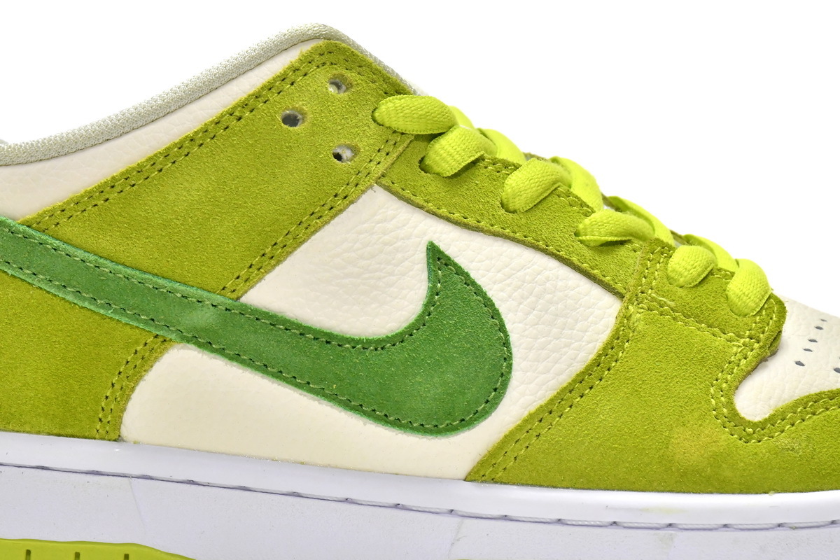 Nike Dunk Low Green Apple DM0807-300