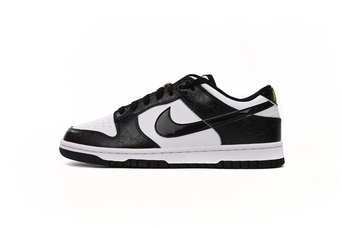 Nike Dunk Low Panda gold Buckle DR9511-100