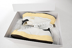 MIHARA YASUHIRO White And White Yellow Black Tail NO.786