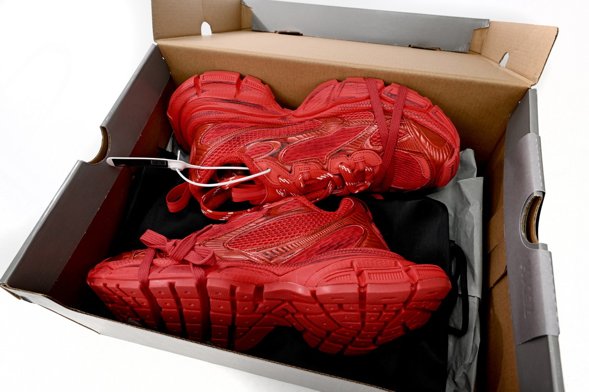 Balenciaga 3XL Sneaker in Red 734734 W3XL1 6000