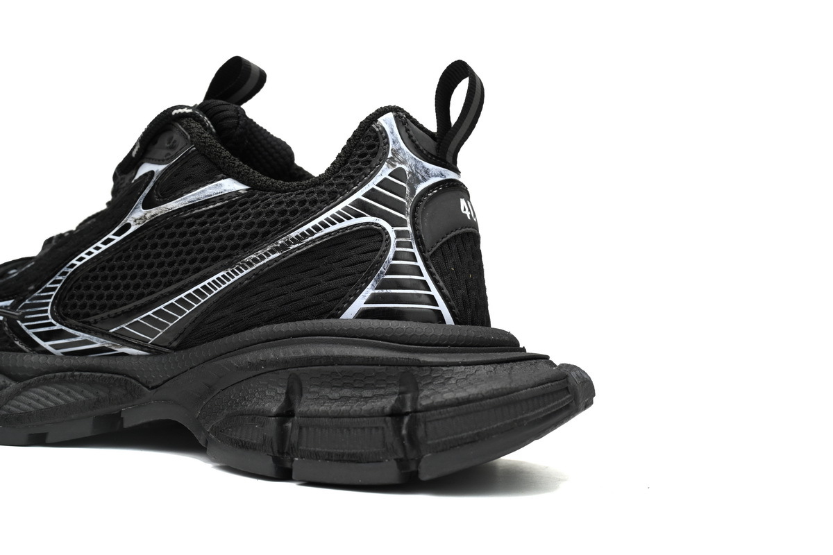 Balenciaga 3XL Sneaker in Black 542228 W2RB8 1090