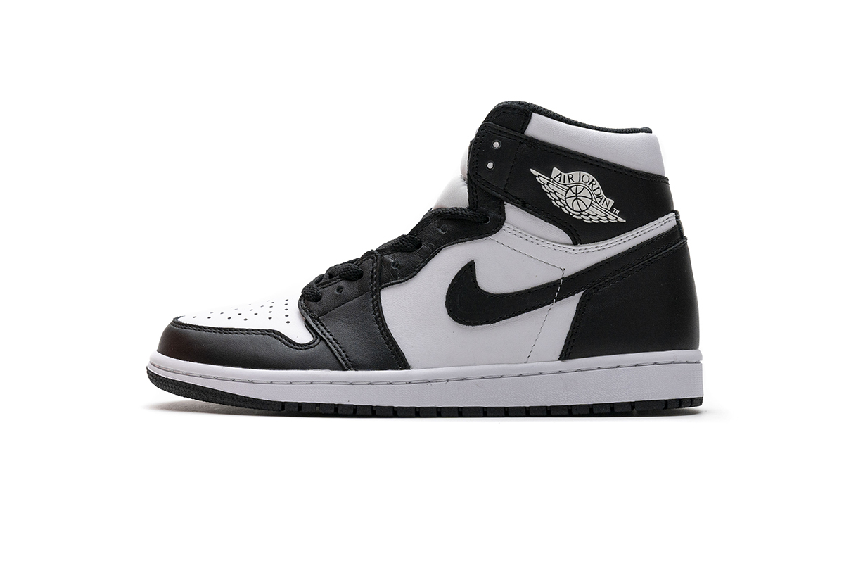 Jordan 1 Retro Black White (2014) 555088-010