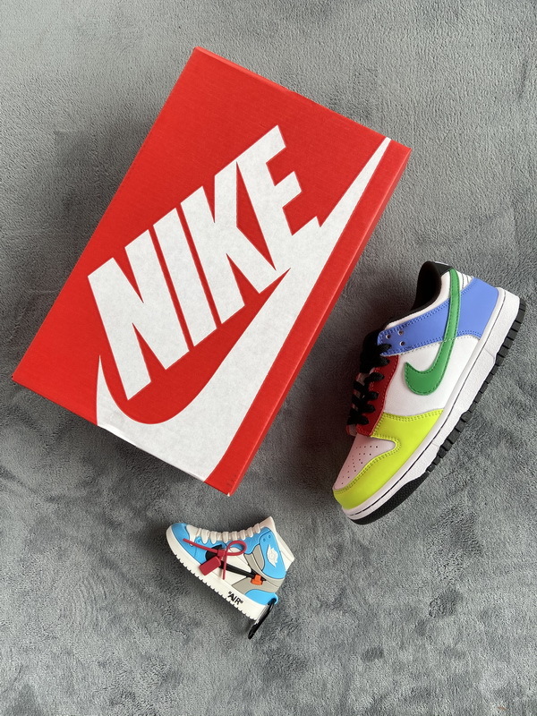 Nike Dunk Low Green Strike DD1503-106