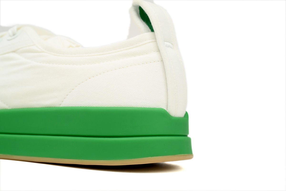 Bottega Veneta Low Top Sneaker White Green