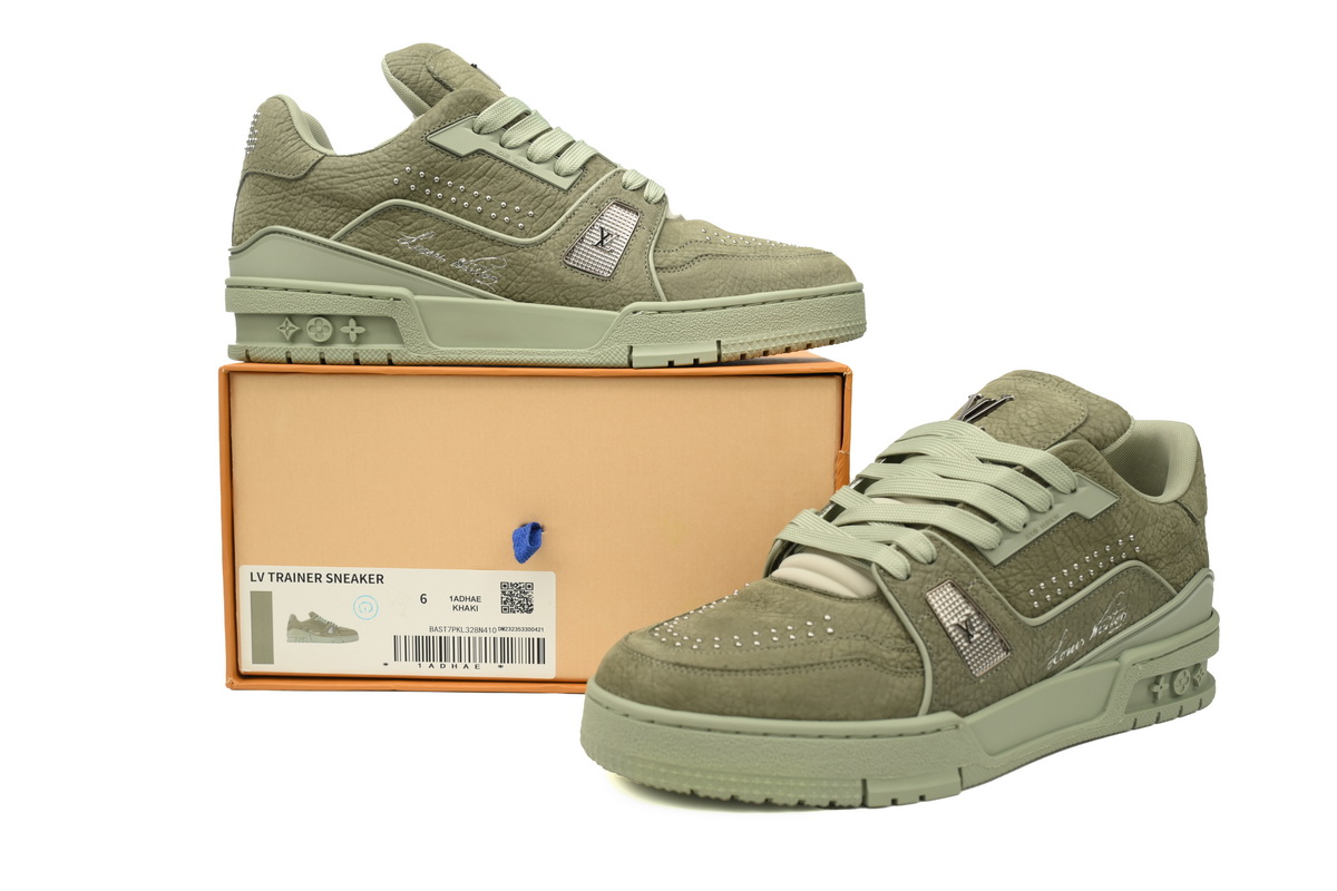 Louis Vuitton Trainer Green