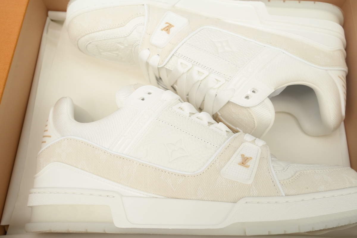 Louis Vuitton Trainer Apricot