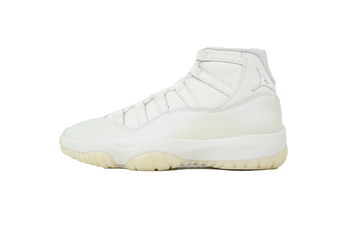 Air Jordan 11 Retro Grand Finale AR0715-110